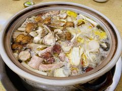 -东巴谷野生菌火锅餐厅