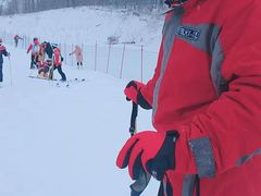 -亚布力新体委滑雪场