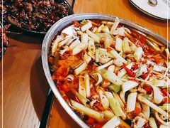 -邱金小炒·30 年盐帮江湖菜(自贡店)
