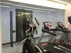 -颐高数码广场(邯郸路店)