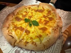 洛奇榴莲披萨-MR.ROCKY洛奇先生RESTAURANT&BAR(宝安壹方城店)
