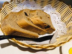 -俄士厨房(万松园店)