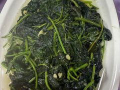 -鑫悦楼煎蟹·16年海鲜大排档