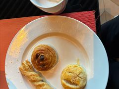 -筠咖啡西餐厅(上海国展宝龙丽筠酒店)