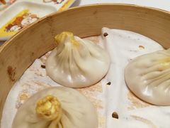 蟹粉小笼包-新吉士·上海菜(浦东LCM置汇旭辉店)