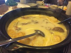 -捞神煲汤火锅(湖滨商业街店)