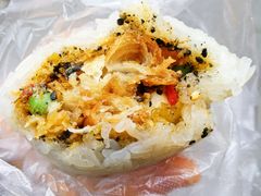 咸蛋黄糯米包油条-殷姐糯米包油条