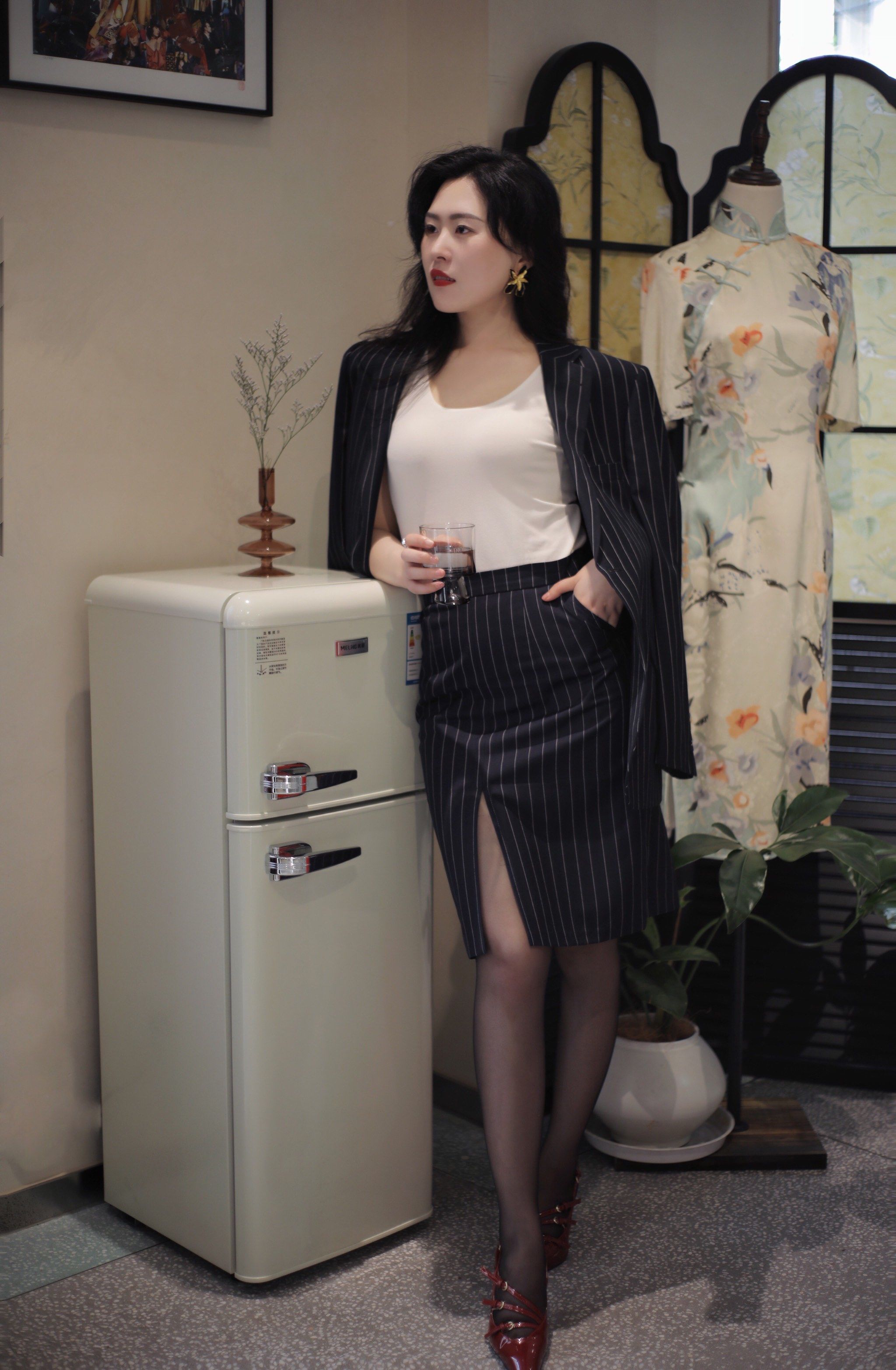 黑帮大佬女人风