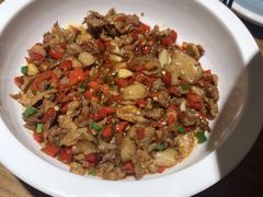 辣椒炒肉-耕渔小院·湖南鱼鲜(望城店)