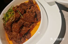 Farmhouse Rice Noodles with Black Pork