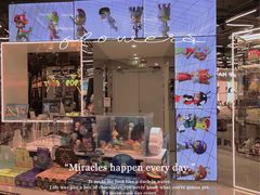 -泡泡玛特POPMART(侨福芳草地店)