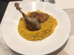 -港丽餐厅(高德置地店)