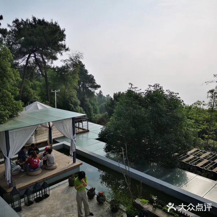 可以带家人一起过来休闲一下