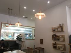 -半勺舒舒生日蛋糕店