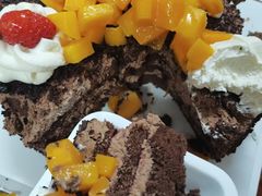 黑森林蛋糕-东门小吃街