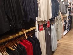 -优衣库(上海虹口龙之梦店)