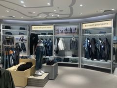 -王府井百货(中州中路店)