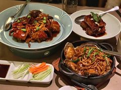毛蟹炒年糕-夜上海(新天地店)