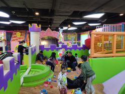 -宝贝渡口儿童游乐园(香炉礁山姆店)