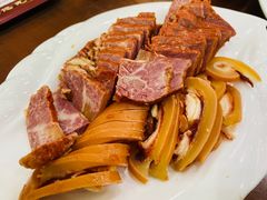 -老山记海城馅饼大酒店(振兴小区店)