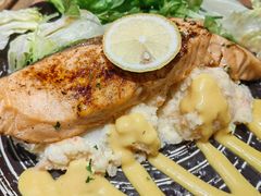 -玛格萝妮(汇智国际商业中心店)