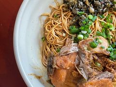 -佬钱湾仔(衣裳街店)