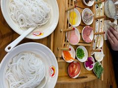 -双桥园·云南过桥米线(古城南门店)