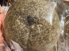 黑芝麻爆浆麻薯麻吉包-屋裡·Union Bakery(龙江路店)