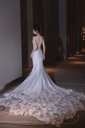 -艾朵婚纱