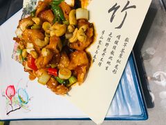 -维也纳国际酒店·西京医院胡家庙地铁站店