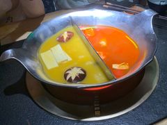 红颜花胶鸡锅-湊湊火锅·茶憩(石家庄万象城店)
