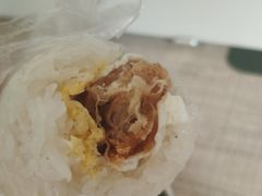 鸡蛋肉松味-糯米包油条(武汉大学店)