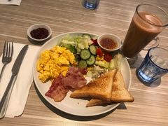 -必胜客(八一店)