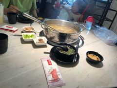 -左庭右院鲜牛肉火锅(浦江欢乐颂店)