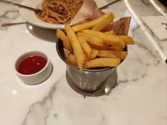 -菲滋意式餐厅(鄞州印象城店)