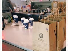 -瑞幸咖啡(怡富广场店)