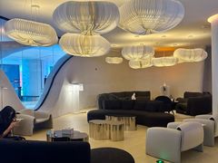 -涨巢·潮玩水疗局