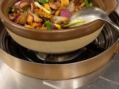 -胡须佬鸡煲四季火锅店(石厦西村直营店)