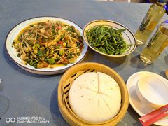 -易老头三样菜(南滨路总店)