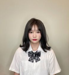 -蘑菇发型