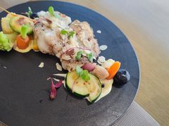 -杏荟旋转餐厅(广州爱群店)