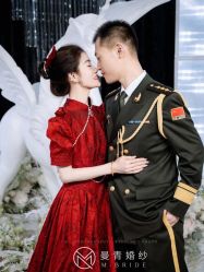 -曼青婚纱礼服馆