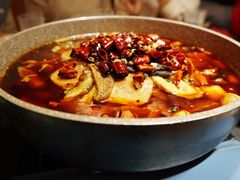 金牌毛血旺-辣尚瘾·烤鱼·新川菜(交大直营店)