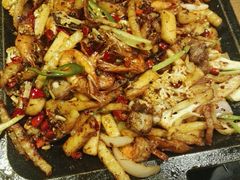 -椒行天下·干锅·牛蛙(万宝店)