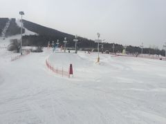 -中旅松花湖滑雪场