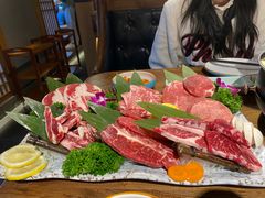 -明洞阿姨·韩式酱蟹烤肉·创意料理(三元桥店)