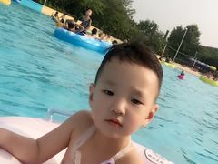 -热带风暴水上乐园(新镇路)