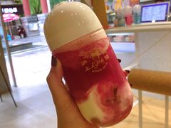 -沪上阿姨鲜果茶(世茂广场宽厚里店)