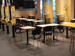 用餐区-麦当劳(燕顺路店)