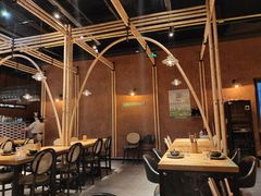 大堂-十三式重庆江湖菜(金茂览秀城店)